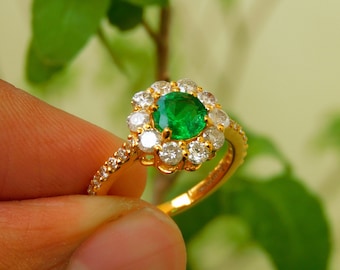 Roher runder Smaragd Ring für Frauen und Mädchen / Jubiläum Hochzeit und Verlobung Geschenk Ring / Natürlicher Smaragd Ring