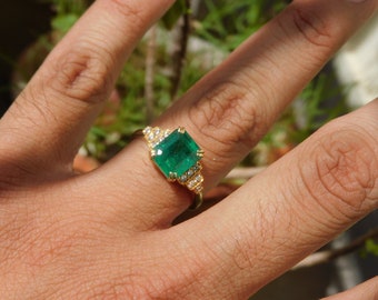 Anillo de oro de 14k con esmeralda natural y diamantes - Piedra de nacimiento de mayo - Regalo de aniversario - Anillo de boda con talla esmeralda para mujer