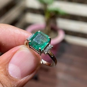 Natural Emerald And Diamond Engagement Ring / May Birthstone And Baguettes Diamond Ring / 14k Gold Emerald Ring / Christmas Gift Ring