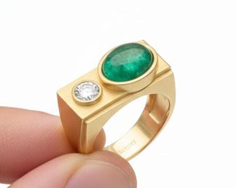 Oval Emerald Cabochon & Diamond Ring: 18k Gold Zambian Emerald