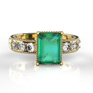 Natural Emerald And Diamond Vintage Ring in 14k Solid Gold / Victorian Style Engagement Ring For Womens and Girls./ christmas gift