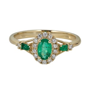 Emerald and Diamond Ring / 14k Solid Gold Ring / Gemstone Ring / Emerald Engagement Ring / Anniversary Ring / Promise Ring / Gift For Her