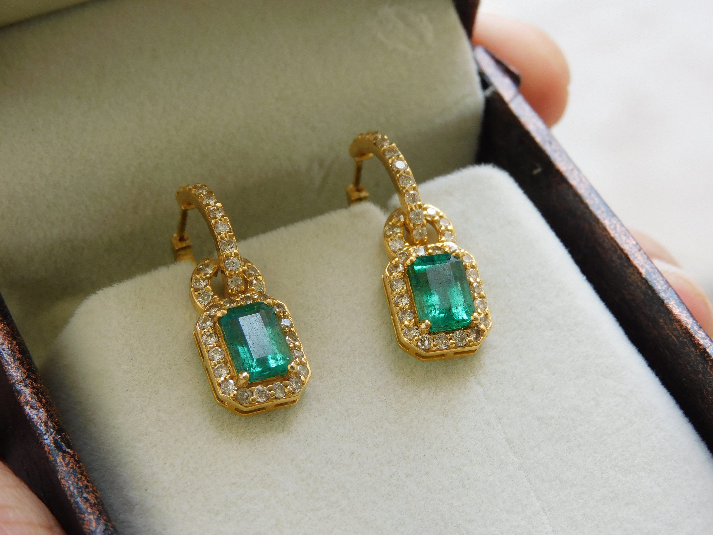 Effy emerald earrings deals