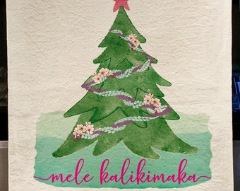 Tea Towel. Flour Sack Kitchen. Mele Kalikimaka - Hawaiian Christmas Tree - Merry Christmas Hawaii Lei  - Hostess Gifts - Kitchen