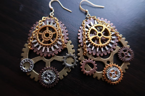 handmade steampunk earrings Handcrafted cluster gear earrings drop earrings item #21may062