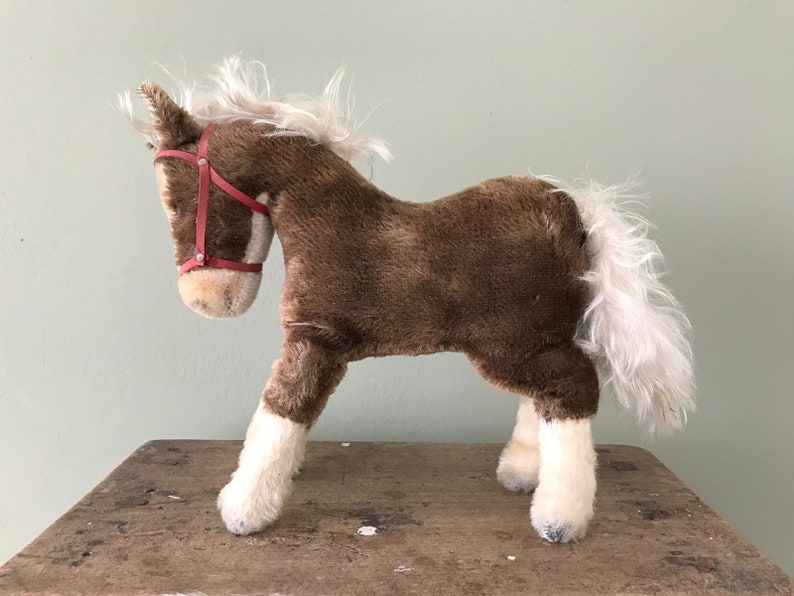 steiff horse