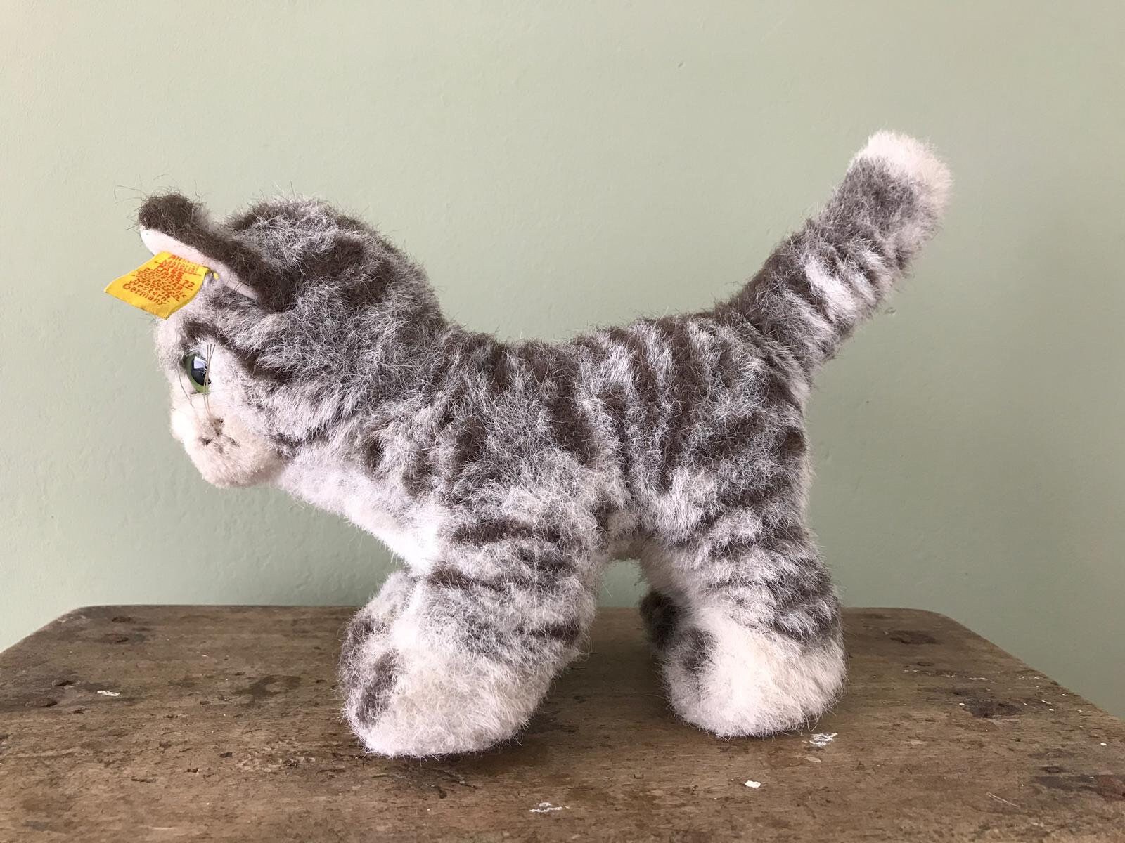 steiff cat