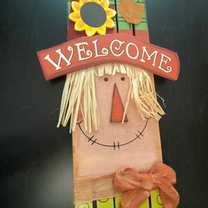 Welcome Scarecrow Sign, Fall Sign, Pumpkin Sign, Harvest Sign, Fall Decor, Fall, Wreath Sign, Pumpkin Decor, Scarecrow