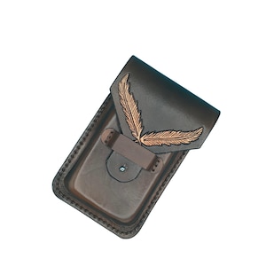 Leather Phone Holder for Rear Cinch Saddle with Hand Tooled Feathers in Dark Brown