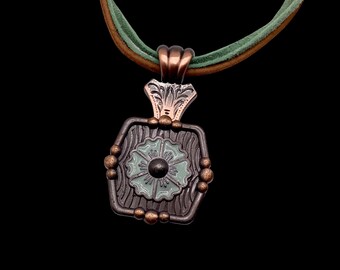 Rustic Concho Necklace - Cowboy Floral Pendant, Tri-Color Leather