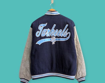vintage 90s north Carolina tar heels wool bomber jackets embroidered logo university college streewear style blue gray colour size medium