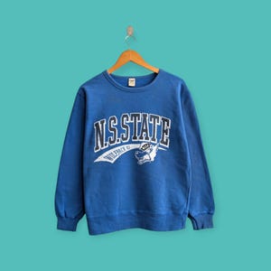 north Carolina state university sweatshirt Carolina wolfpack crewneck Carolina college sweater pullover streewear blue colour size medium
