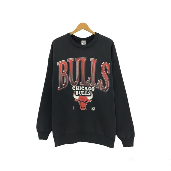 Chicago Bulls NBA Large Team Logo Black Oversized T-Shirt