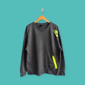 vintage Nike big Logo sweatshirt Nike crewneck Nike sweater pullover streewear sportswear style nice black colour size x-large