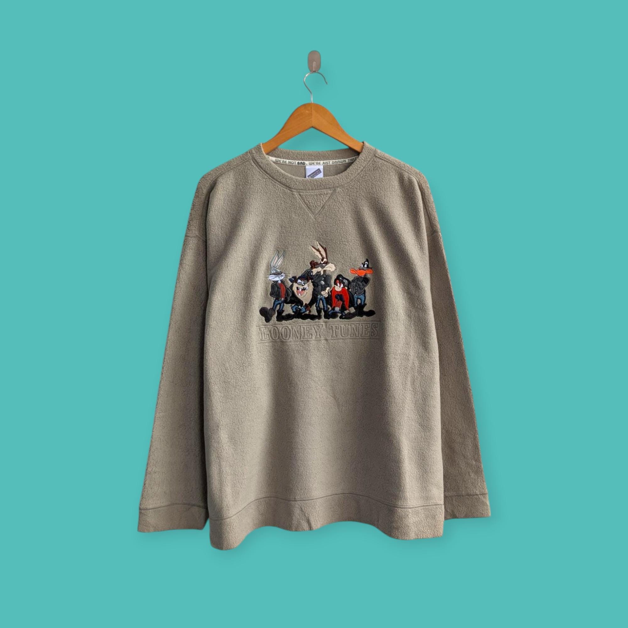 vintage 90s bugs bunny sweatshirt embroidered logo crewneck looney tunes sweater pullover cartoon style nice green colour size x-large