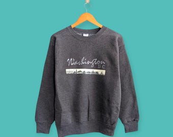 vintage 90s Washington DC sweatshirt embroidered logo crewneck Washington DC sweater pullover streewear style black colour size medium