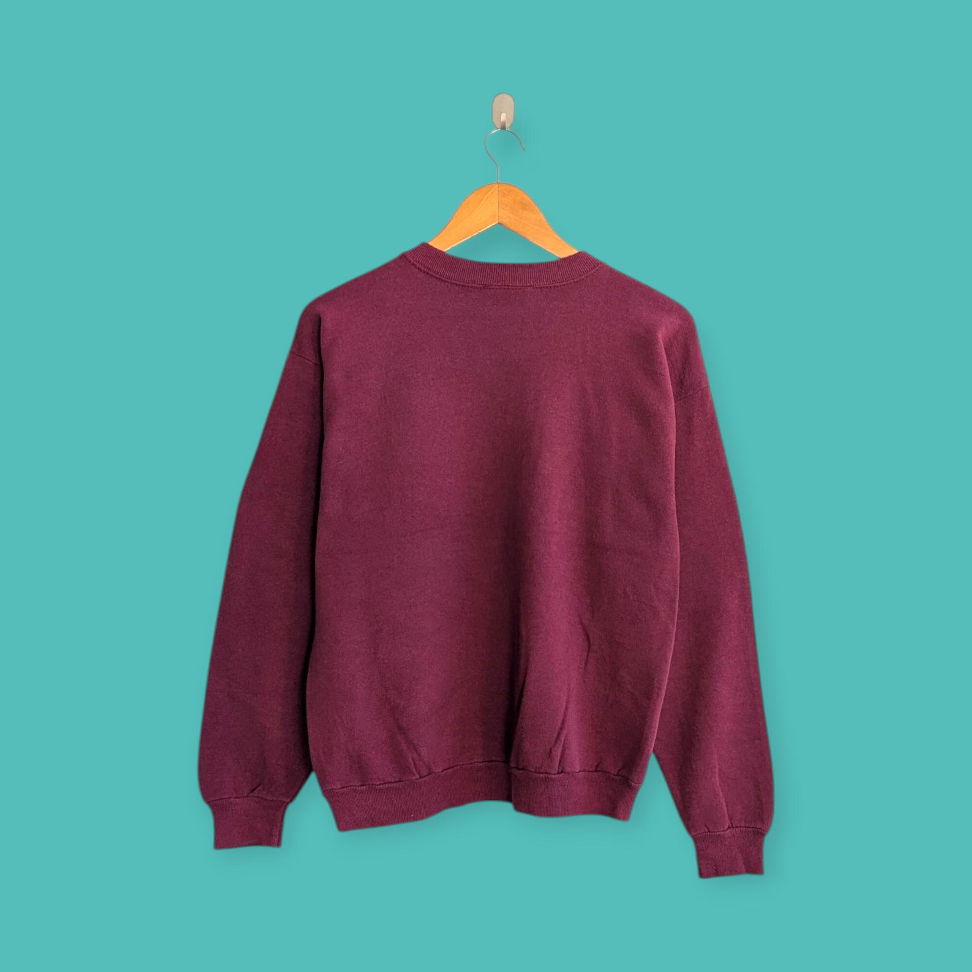 Vintage 90s Coleman Sweatshirt Outdoor Specialist Crewneck