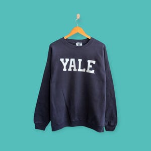 vintage 90s Yale university sweatshirt Yale university crewneck Yale university sweater pullover streewear style blue colour size x-large