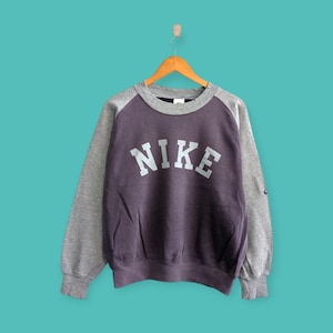vintage 90s Nike spell out sweatshirt Nike colourblock crewneck Nike sweater pullover streewear sportswear style nice colour size large