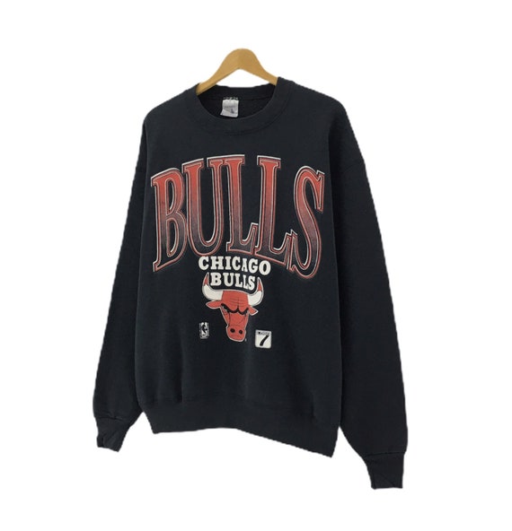 Nike Vintage NBA Chicago Bulls Micheal Jordan Crewneck Sweatshirt.