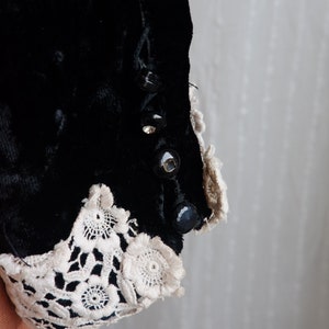 Medium 1920s Black Velvet Cardigan