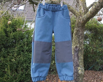 Softshellhose, Matschhose aus Softshell, Outdoorhose "Sinnika" Jeansblau meliert, Wetterfeste Hose für Kindergarten, Weihnachtsgeschenk Kind