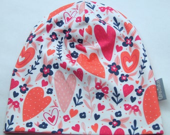 Mütze Beanie für Kinder "Blossom hearts pink"skandinavisches Design mit Herzen und Blumen in Wunschgröße