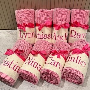 Personalized Turkish Towel, Bridesmaid Gift, Custom Embroidered Towel, Wedding Favor, Bachelorette Party Gift, Handmade Cotton Towel