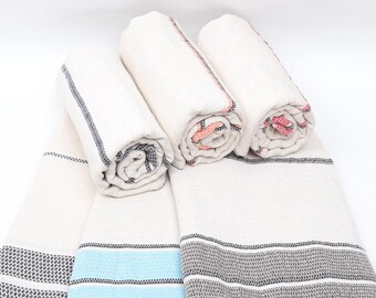 Personalisiertes Handtuch, Bachelorette Favor, benutzerdefinierte Strandtuch, personalisiertes Geschenk, Strandtuch, Einweihungsparty Geschenk, Junggesellengeschenk, individuelles Geschenk