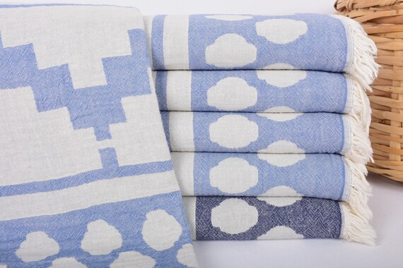 Blue geometric towels hotsell