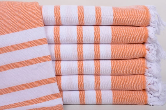 Serviette De Plage, Cadeau De Mariage, Cadeaux D'enterrement De Vie De Jeune Fille Ou De Jeune Garçon, Serviette De Plage Pour Enfants, Serviette Orange à Chevrons De 67 X 36 Po, Cadeau
