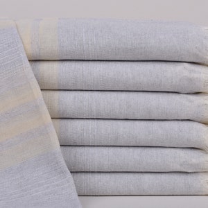 Toalha listrada cinza claro de 67 "x 40", toalha de convidado, presentes de solteiro, presente personalizado de dama de honra, presente personalizado, presente de noivado,