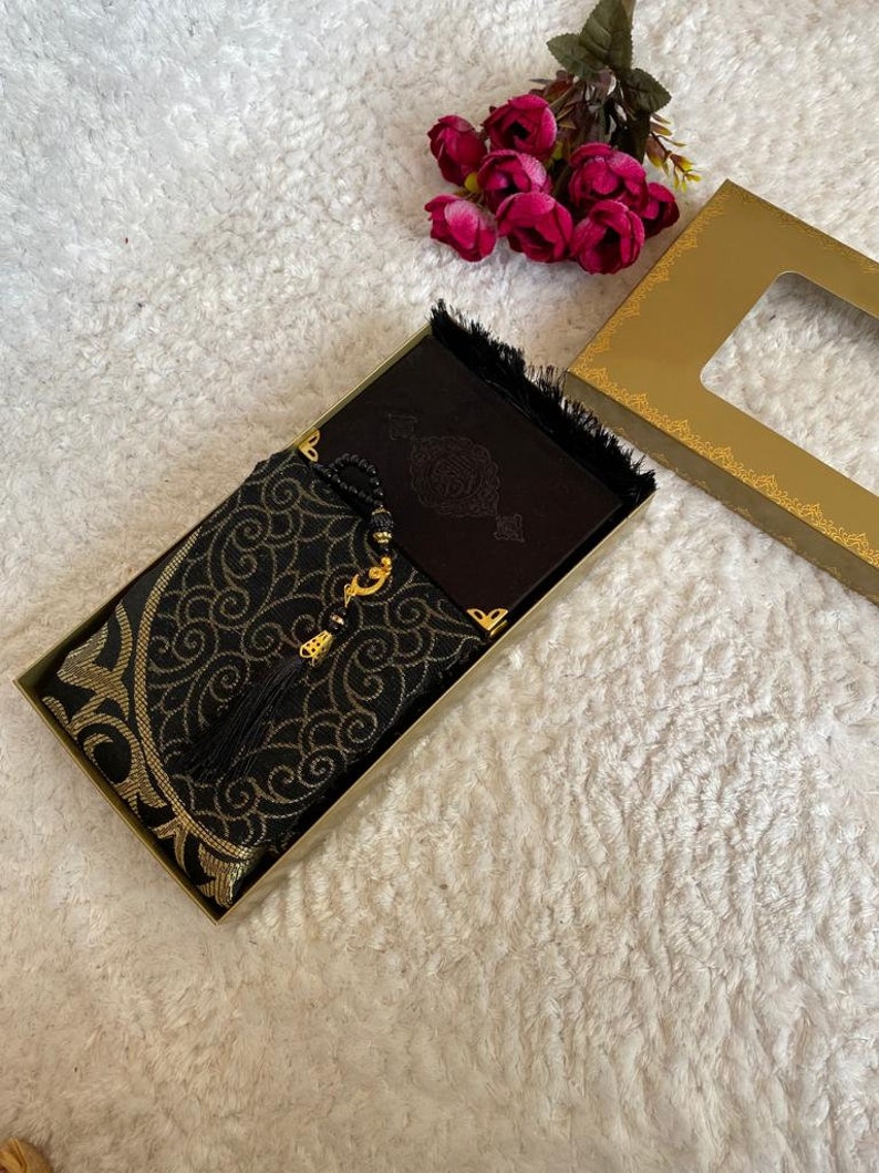 Prayer Mat Gift Set Tasbeeh Prayer Rug Velvet Quran Quran Etsy Canada