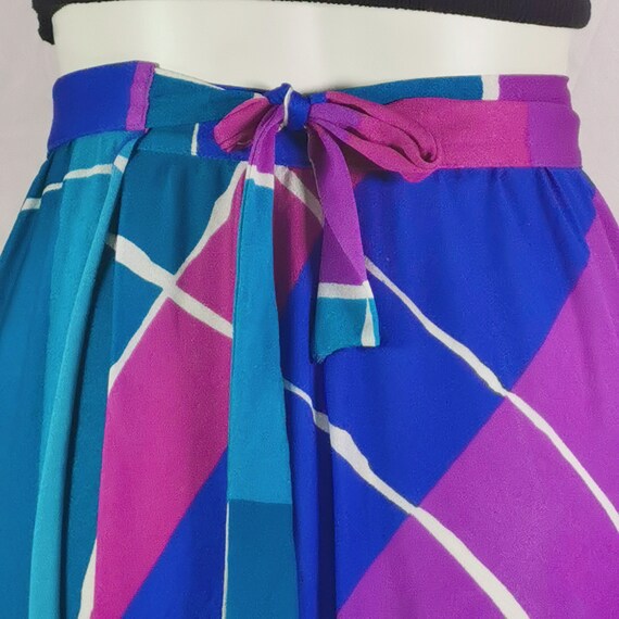 90s vintage vibrant wrap around skater skirt - bl… - image 2