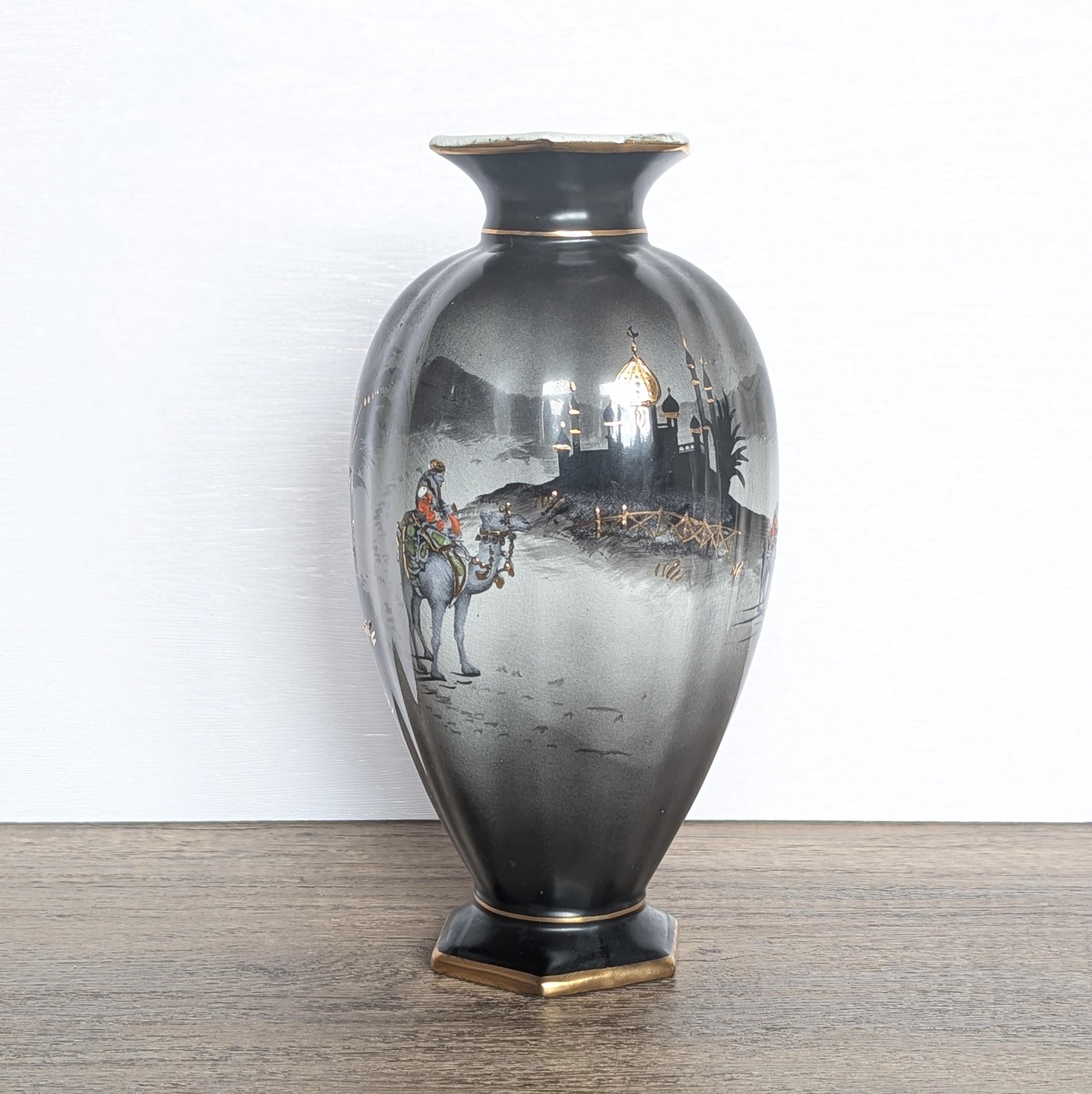 Egyptian design vase - Etsy 日本