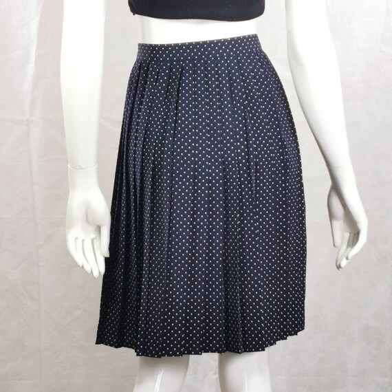Jupe plissee bleu marine vintage des annees 90 mini jupe evasee a pois taille haute jupe de travail classique elegante jupe a pois chic simple m Etsy Canada