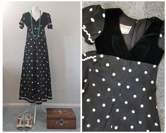 Dolly Rockers Maxi Dress - 60s Maxi Dress - White