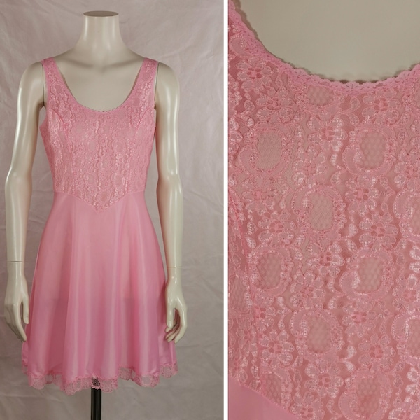 80s vintage pink lace full slip - pink lace petticoat - pastel lingerie - vintage dress slip - bedroom lounge wear flared nightie - size m