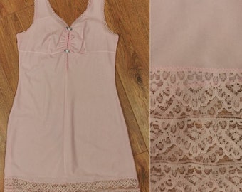 80s vintage baby pink peekaboo lace slip - pink lace mini petticoat dress - pink lace underdress - s