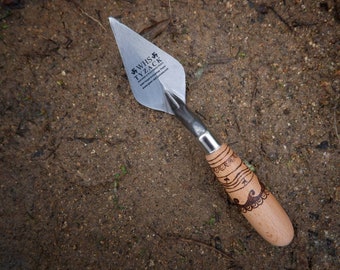 Custom Archeology Trowel - Inspired in Celtiberian Ceramic