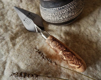 Newgrange / Brú na Bóinne - Archeology Trowel