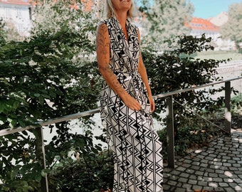 Handmade Viscose Kimono Dress | Block Print Wrap with Pockets