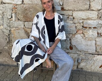 Lightweight Blockprint Viscose Kimono Robe with Belt - Bohemian Style
