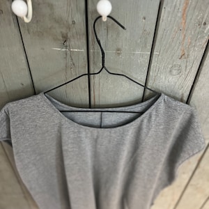 Simple T-shirt Organic Cotton Freesize Round Neck Black image 8