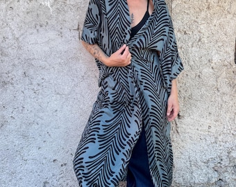 Kimono in rayon con cintura: Haori leggero con stampa a blocchi