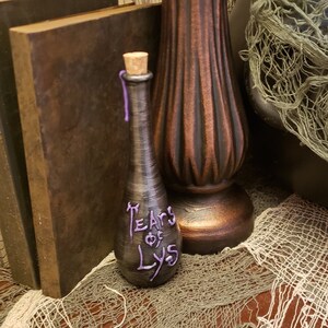 Tears of Lys - Creepy Potion Bottles - Halloween Bottles - Witch&#39;s Brew - Apothecary - Poison
