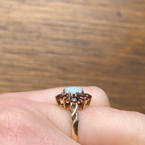 Vintage 9 Carat Gold Opal and Garnet Ring image 8