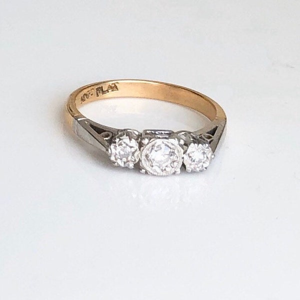 Vintage 18 Carat Yellow Gold and Platinum Diamond Ring