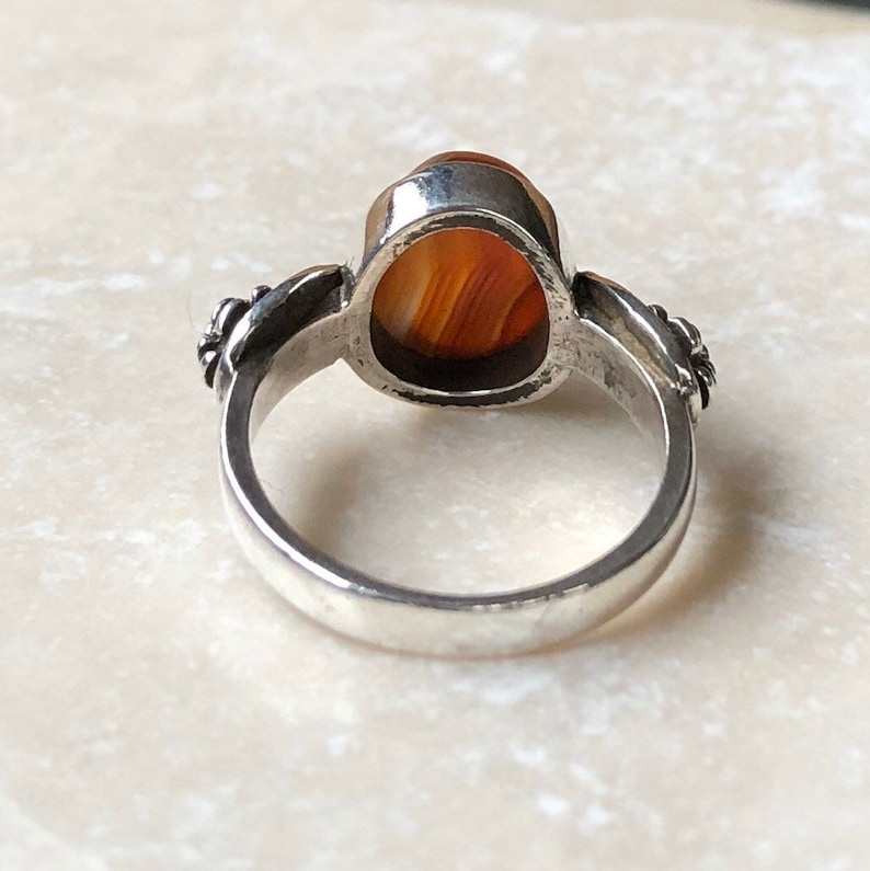 Antique Silver Cabochon Agate Ring