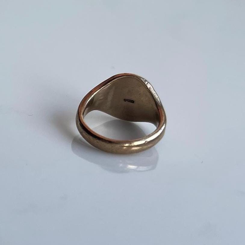 Vintage 9 Carat Gold Signet Ring - Etsy